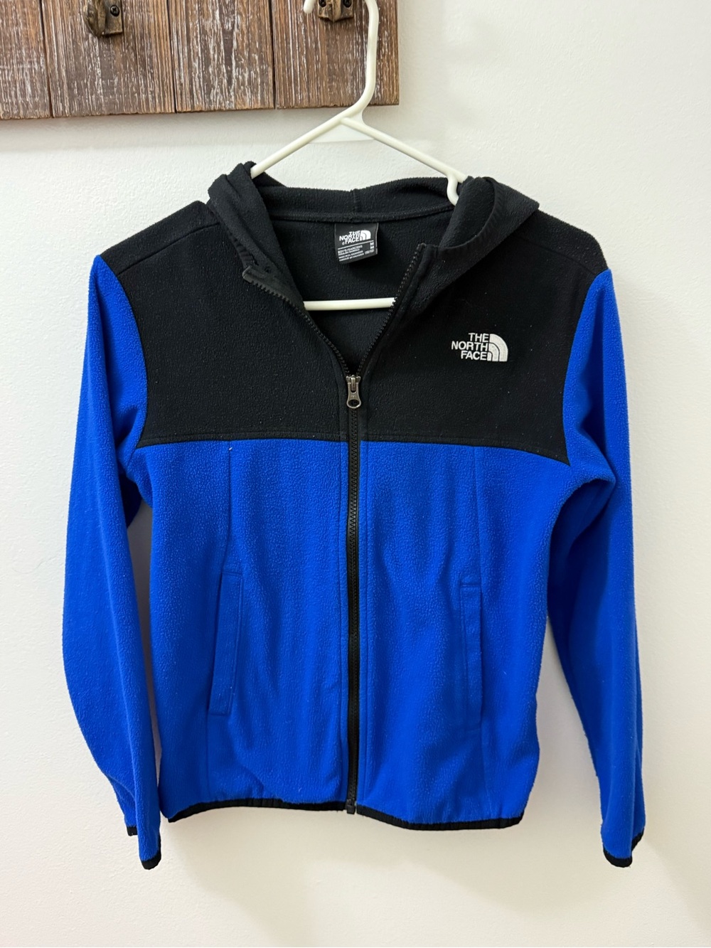 The North Face Kids Royal Blue and Black Full-Zip Fleece Hoodie